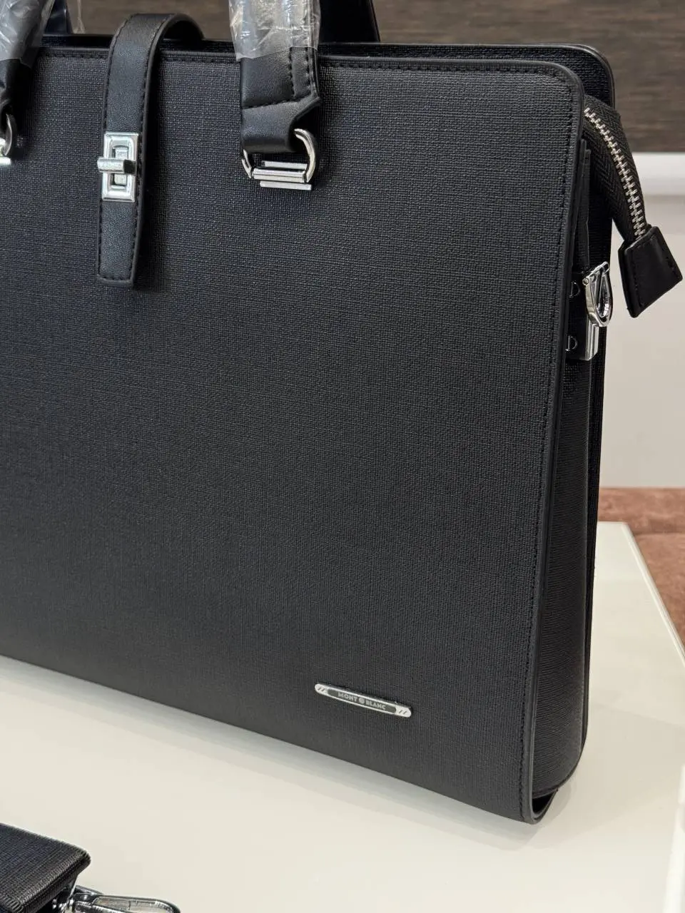 Mont Blanc Premium Laptop Bag X Office Bag M6135-5 Black - Image 2