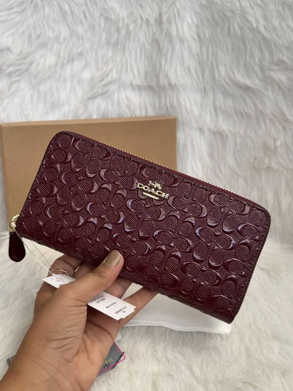 Coach 14-2 Premium Zippy Wallet With Original Box DustCover Tags - Image 2