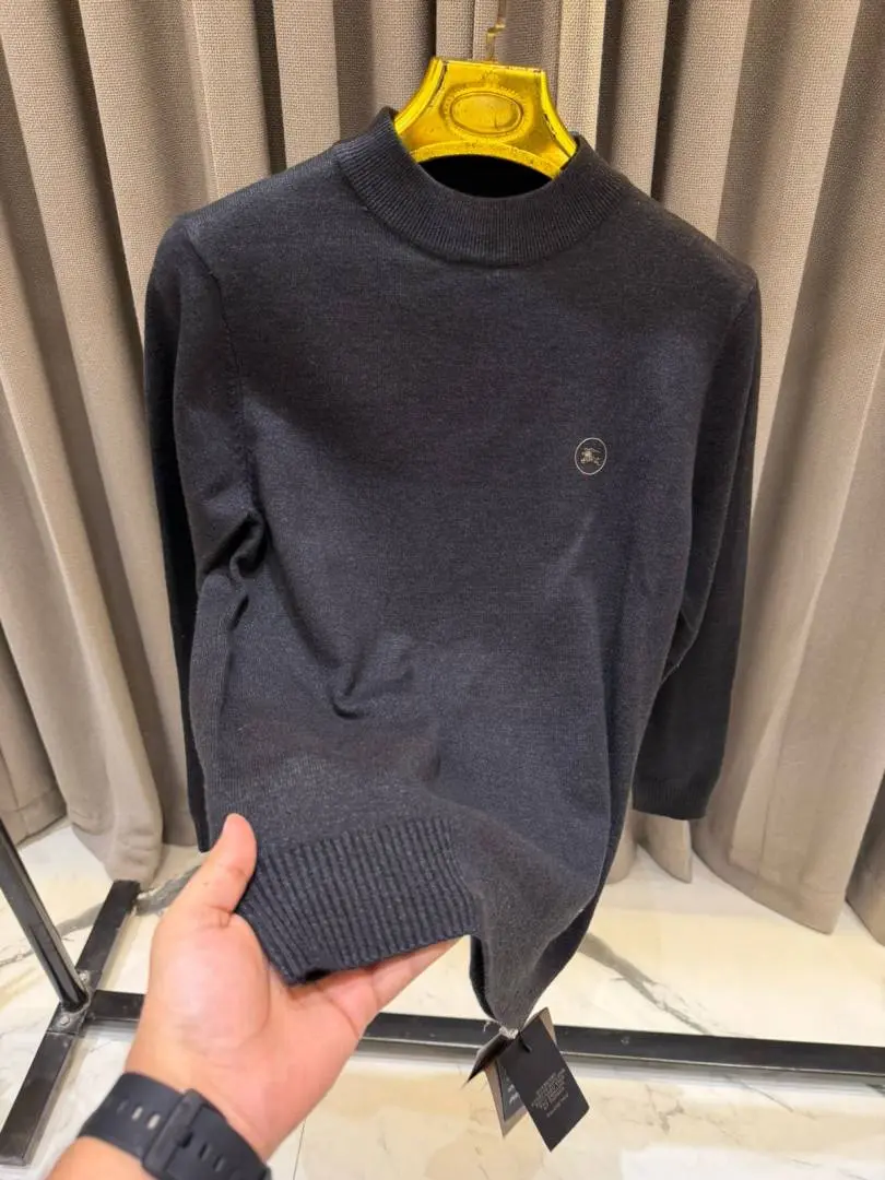 Burberry Chest Logo Sweatshirt Dark Grey - Image 5