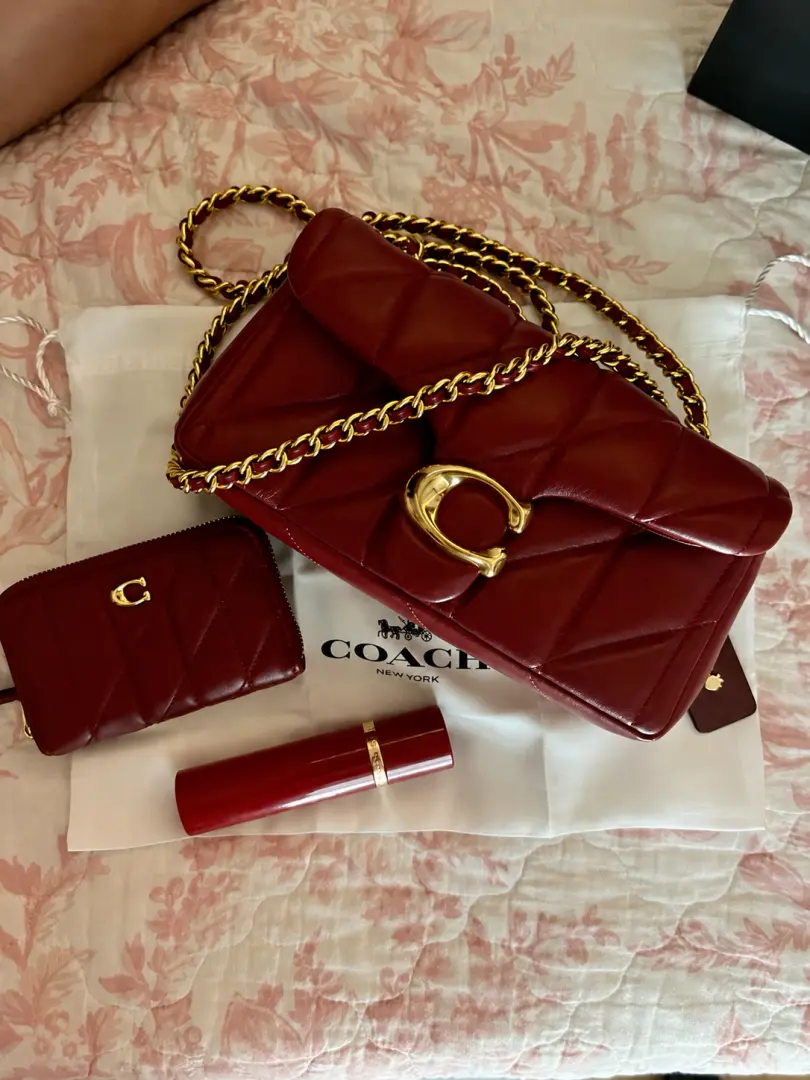Coach Tabby 20 Quilted Wine-Gold ShoulderBag With OriginalBox DustCover - Image 2