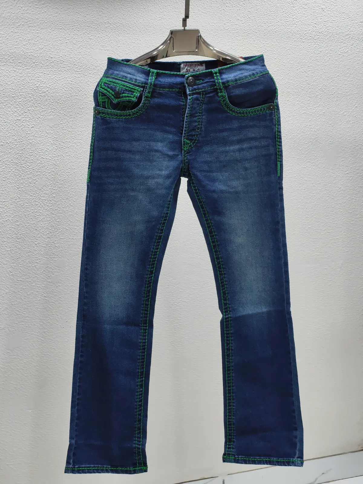 TRUE RELIGION IMPORTED STORE ARTICLE JEANS - Image 4