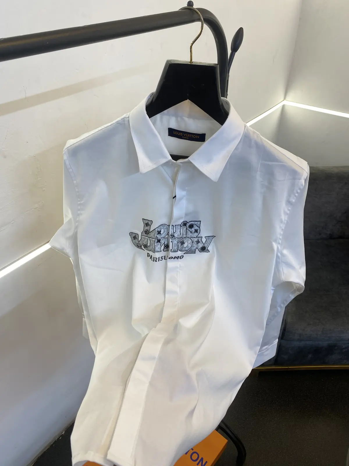 Lv stone metal logos and patch work imported box pack shirt white sale - Image 2