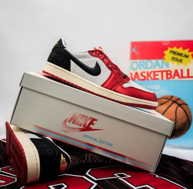 Air jordan 1 Low Trophy Room
