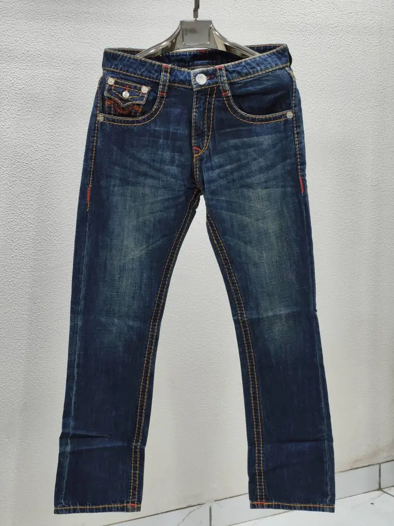 TRUE RELIGION IMPORTED STORE ARTICLE JEANS - Image 3