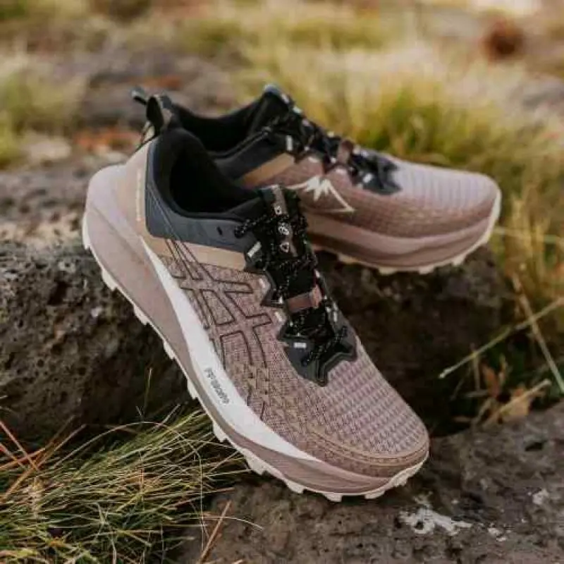 Asics Gel-Trabuco 13 Taupe Brown Black - Image 3