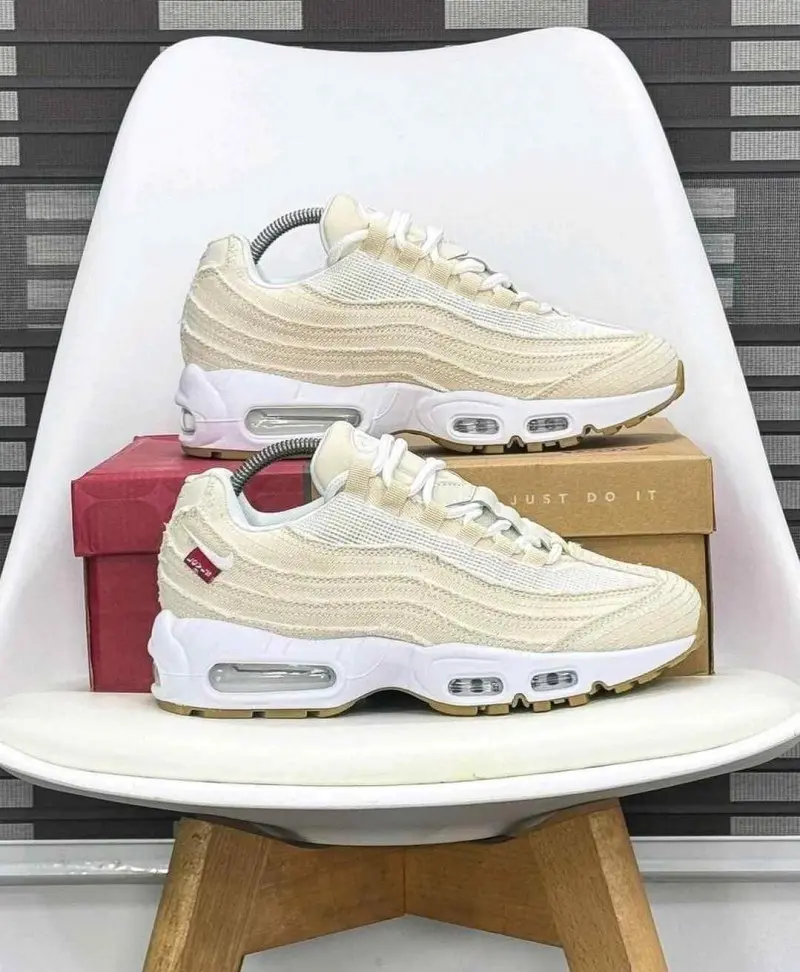 Nike AirMax 95 OG Light Orewood Brown