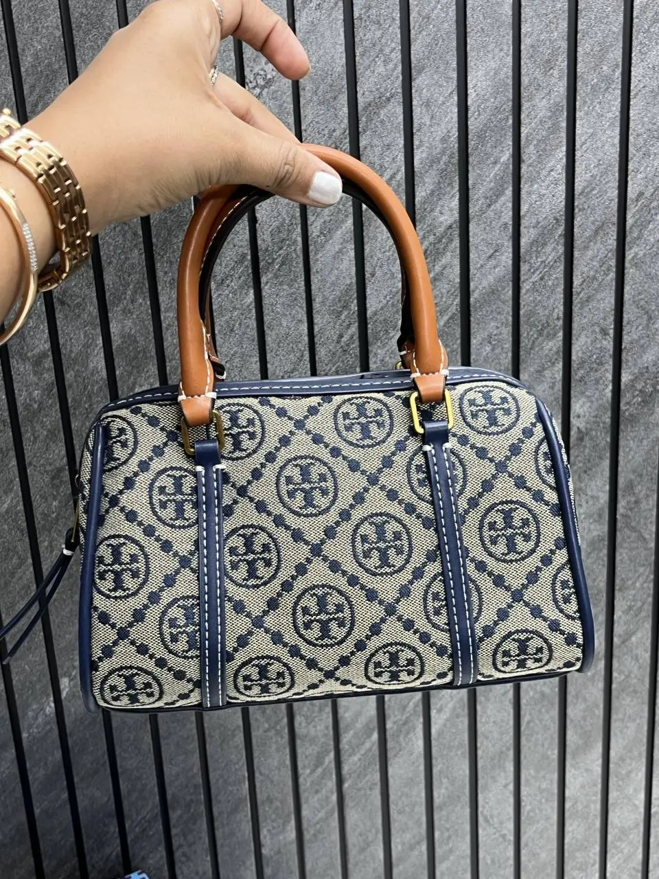 Tori Burch Mini Boston Blue With OriginalBox DustCover - Image 5