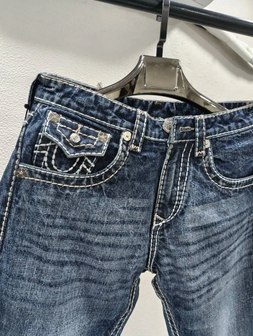 TRUE RELIGION IMPORTED STORE ARTICLE JEANS - Image 3