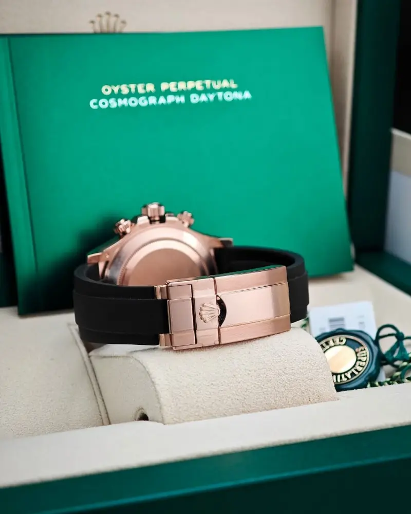 Rolex Oyster perpetual Daytona Chosmograph - Image 8
