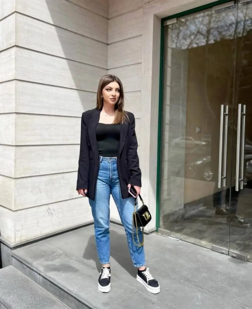 Valentino V Lock Black Small Shoulder Bag With Original Box - Image 8