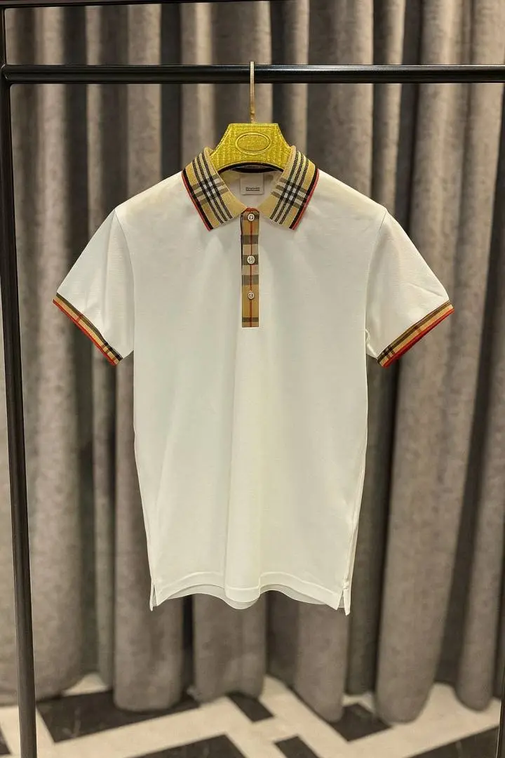 NO RETURN RAMZAN SPECIAL SALEBurrrbery IMPORTED POLO T SHIRT
