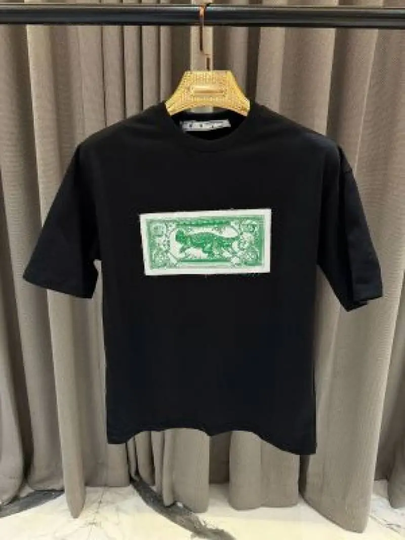 Of white Round Neck T-shirt Black