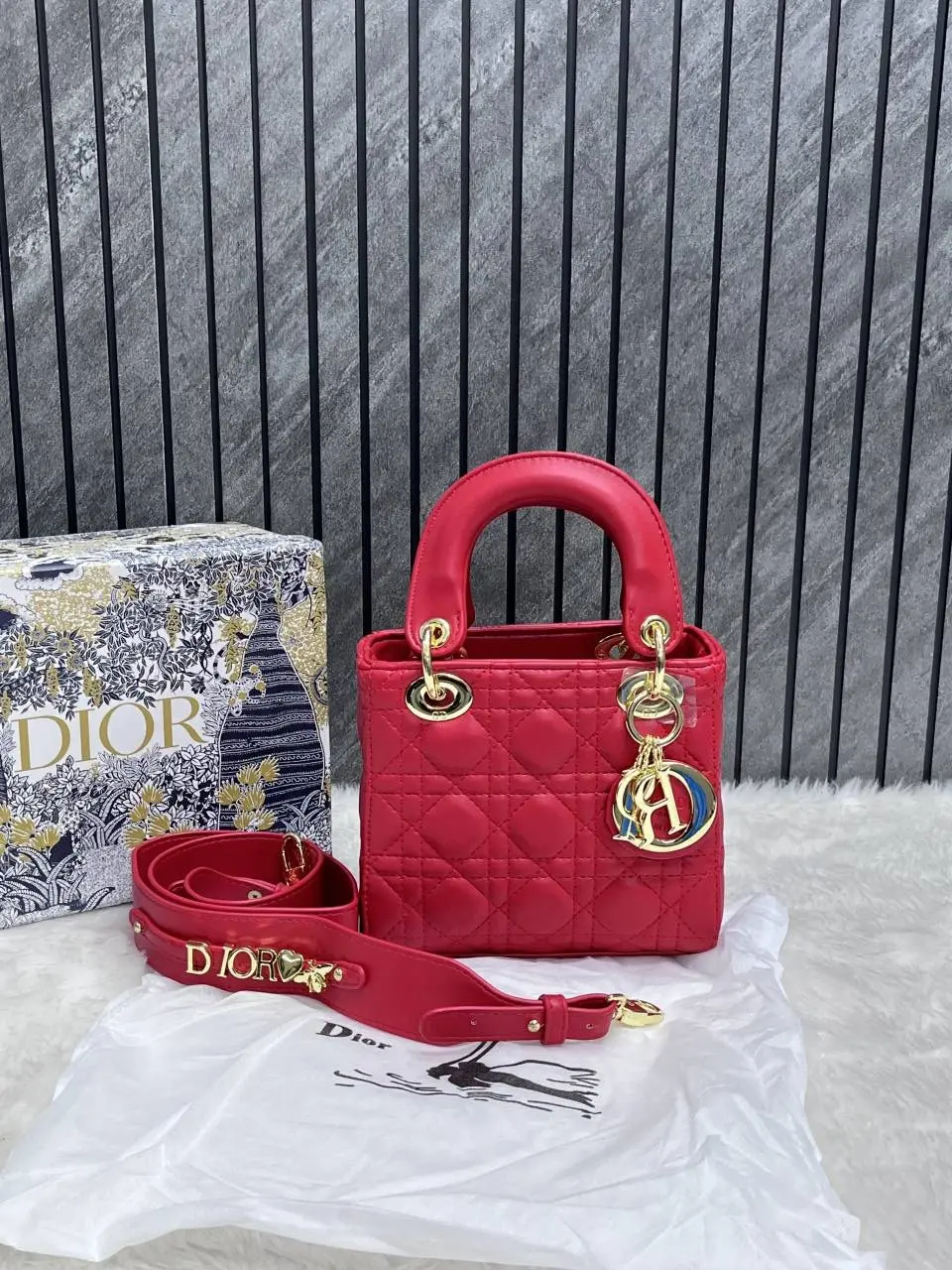 Dior Lady Medium Handbag With OriginalBox DustCover - Image 2