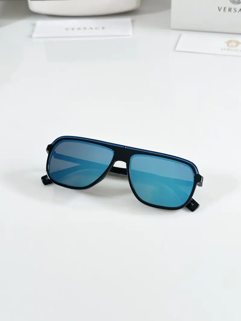 Versace 1861 Black Aqua - Image 3