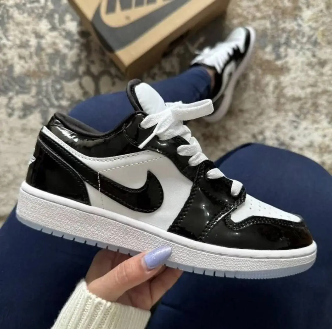Nike AIR JORDAN 1 LOW SE CONCORD - Image 4
