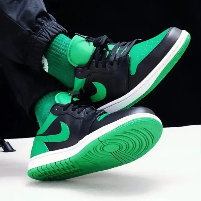 Nike air jordan 1 low black lucky green fix - Image 3