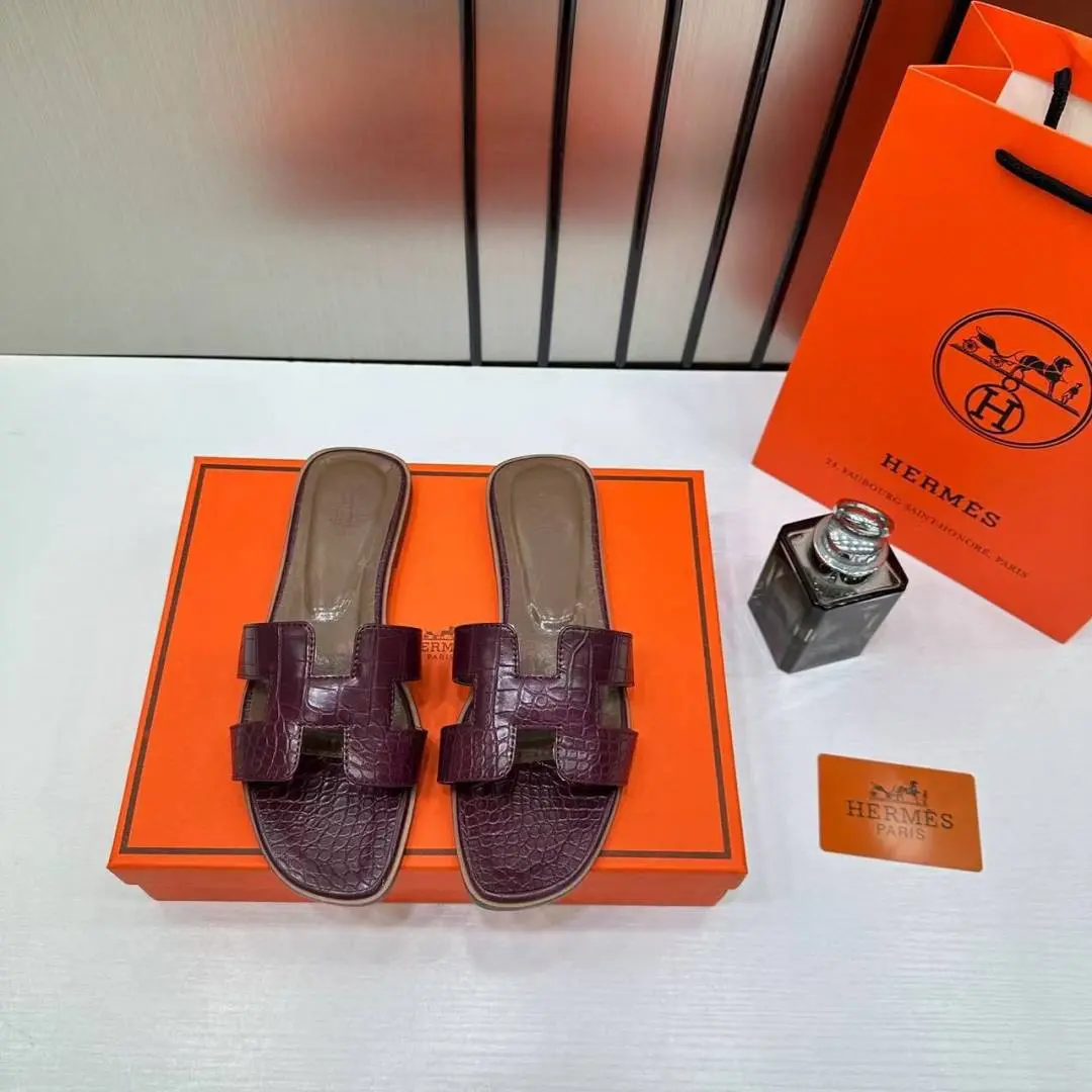 Hermes Paris Oran Flats Croc Leather White For Her With OG Box & Carry Bag Maroon Slide - Image 2