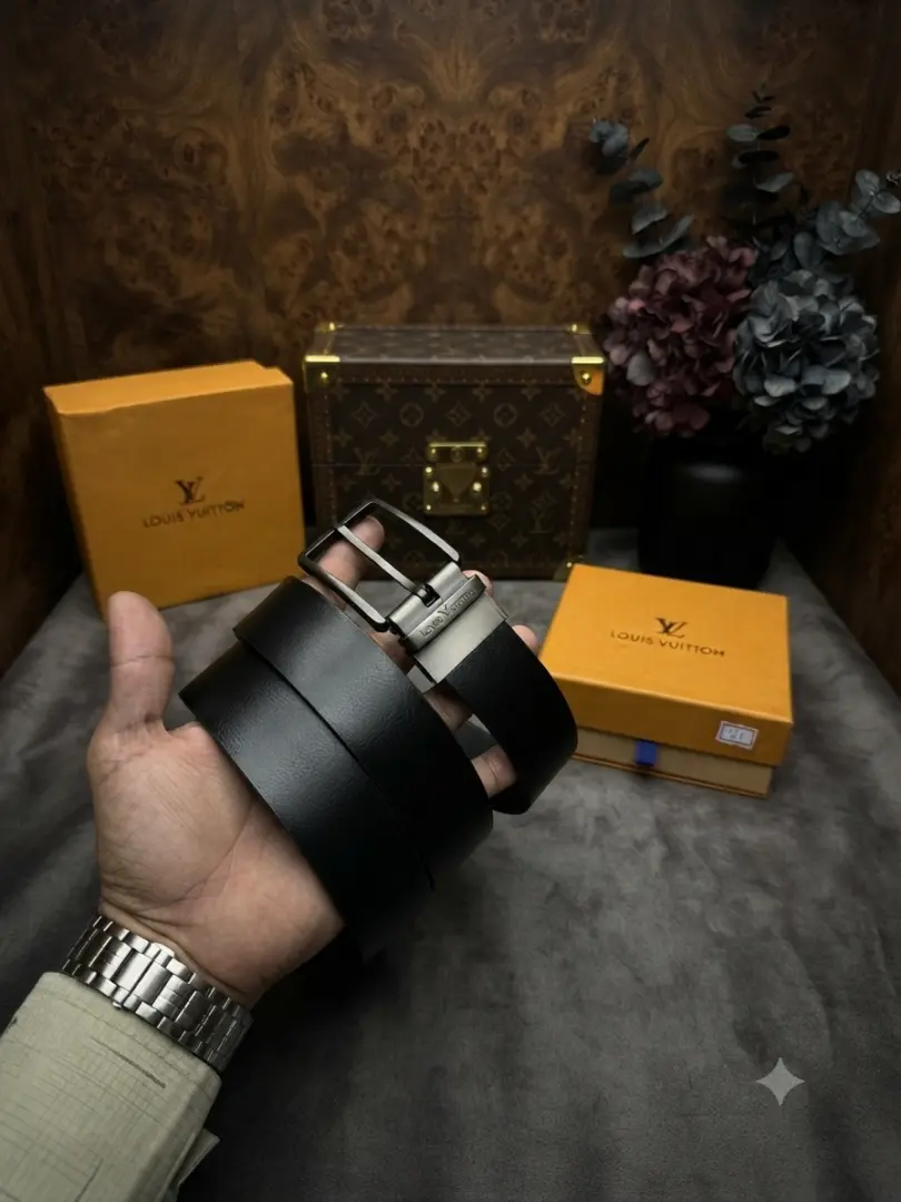 72 LV LOUIIS VUITTON PREMIUM QUALITY REVERSIBLE BELT