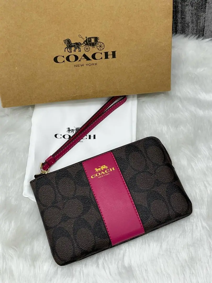 Coach W3 Corner Zip Wristlet Signature With OriginalBox DustCover - Image 2