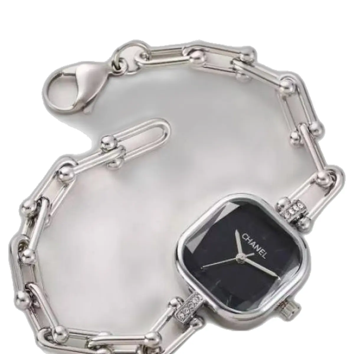 Chanel Watch For Her 924 - dial close-up