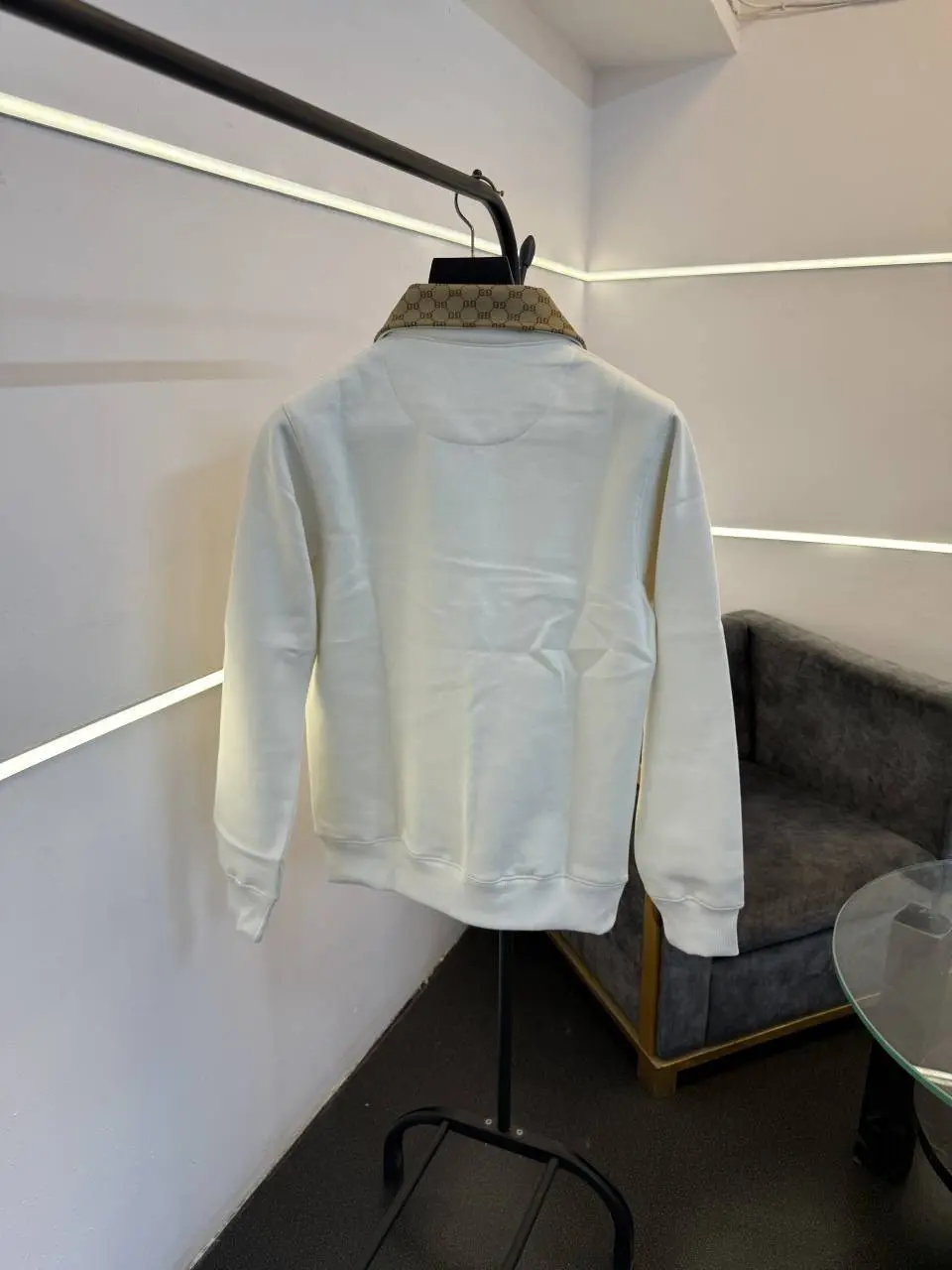 Gucci imported half zip imported sweatshirt cream - Image 3