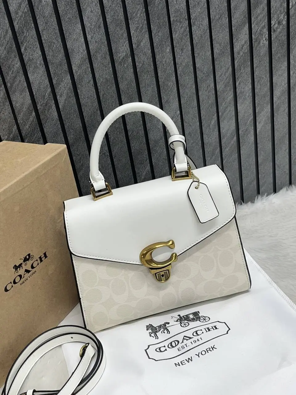Coach Samie Top Handle Medium Handbag With OriginalBox - Image 3