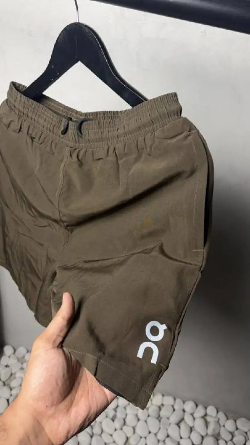 On Cloud Premium Running Shorts 2703 - Image 3