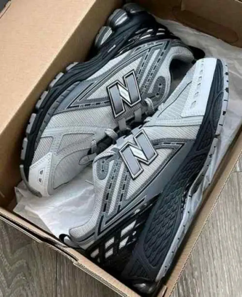 1906 BRighton Grey Shoe - Image 4