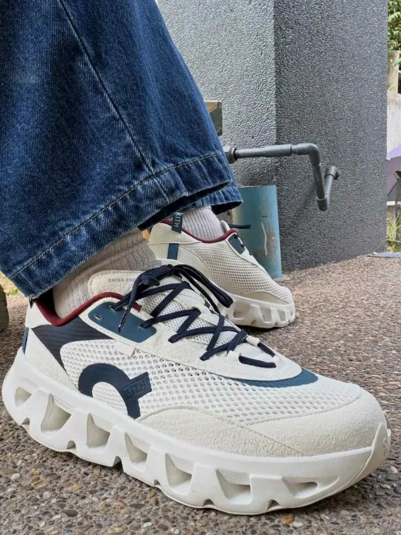 On Cloud X Kith K-Tech 2 White Real Teal - Image 4