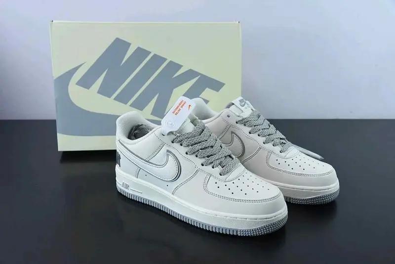 Undefeated x Nikkee Air Force 1 07 Low Cream Light Grey - Image 2