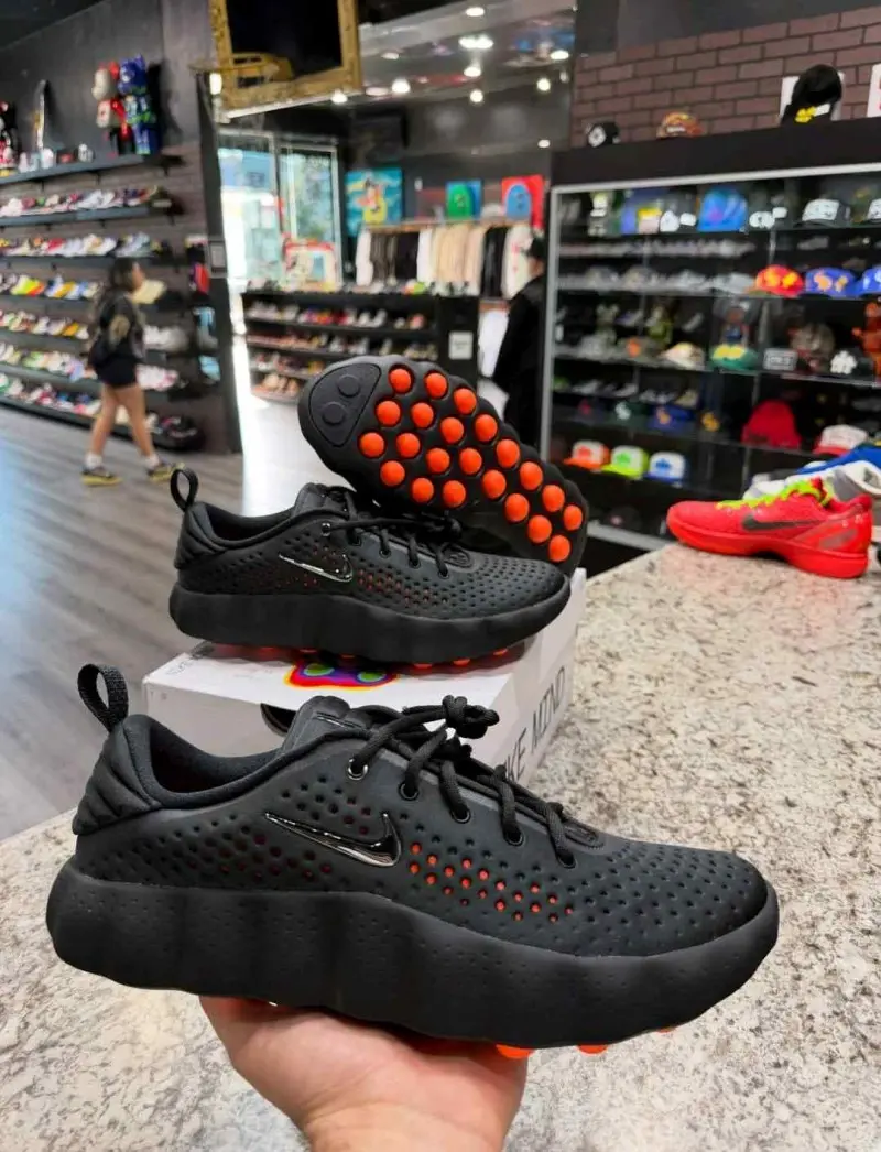 Nike Mind 002 BlackHyper Crimson Fix - Image 3