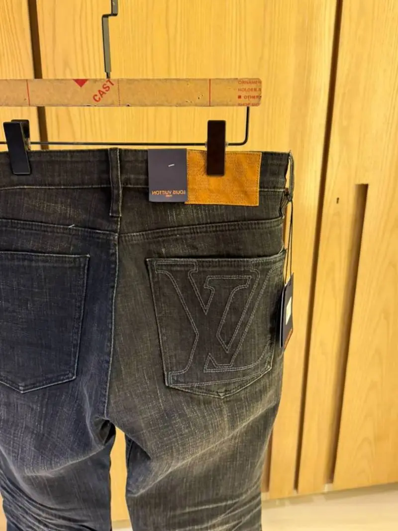 Louixs Vuitton xIMPORTED STORE ARTICLE JEANS - Image 3