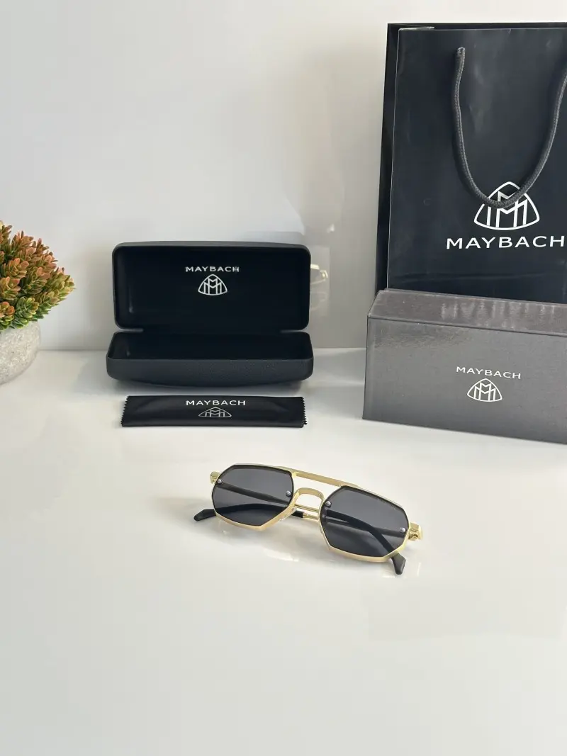 Maybach 21021 Gold Black - Image 2