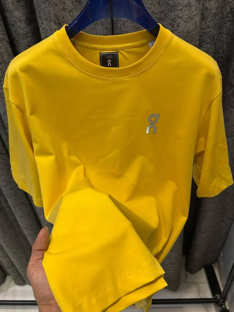 On Cloud IMPORTED STORE ARTICLE T SHIRT - Image 2