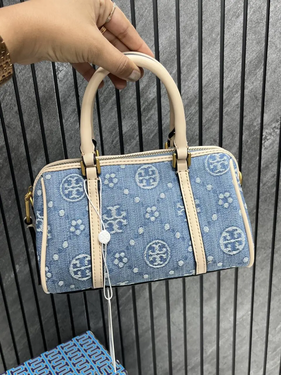 Tori Burch Satchel Denim With OriginalBox DustCover - Image 5