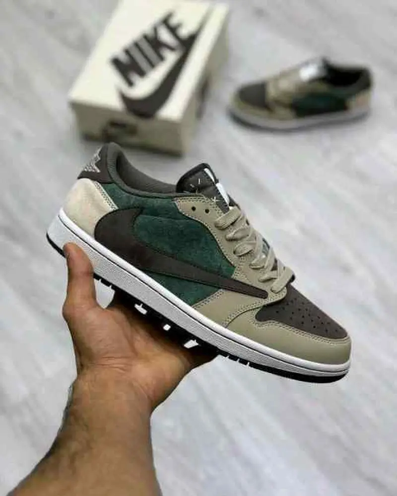Air Jordan 1 low x Travis Scott x Fragment Design - Image 5