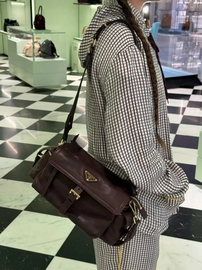 Prada CB Wine Explore Leather Shoulder Bag With Original DustCover & CarryBag - Image 6
