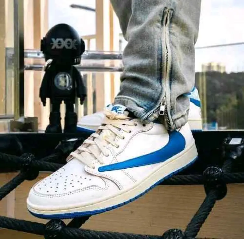 Nike Air Jordan Retro 1 X Travis Scott Fragment Heat Of White Semi Ua Quality With Og Box