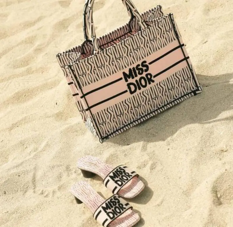 Miss Dioor Book Large Tote With OG Box & Dust Bag & Scarf (L Pink - 1033) - Image 5