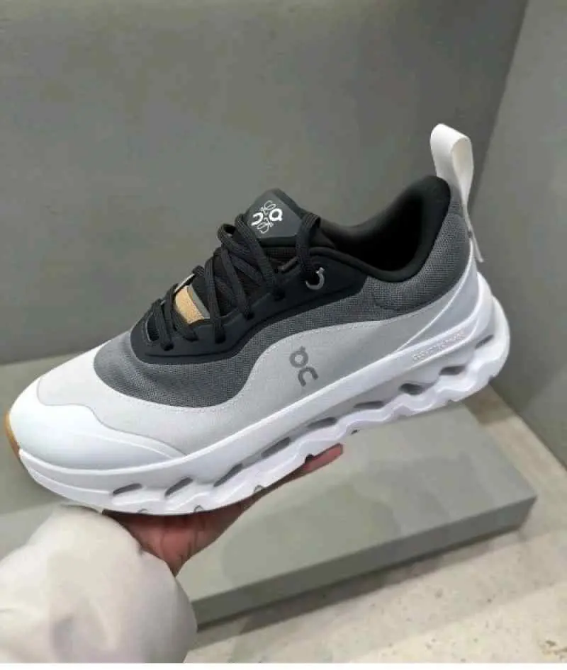 On Running Cloudtilt 2 x Loewe BlackWhitegrey - Image 11