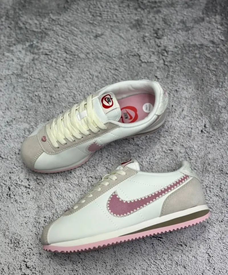 Nike cortez valentine s day