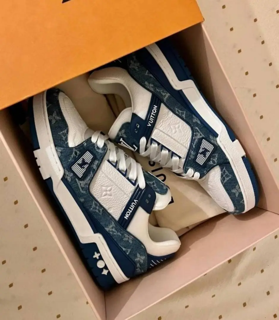 Louis Vuitton Lv Trainer White Blue Denim With All Accessories - Image 2