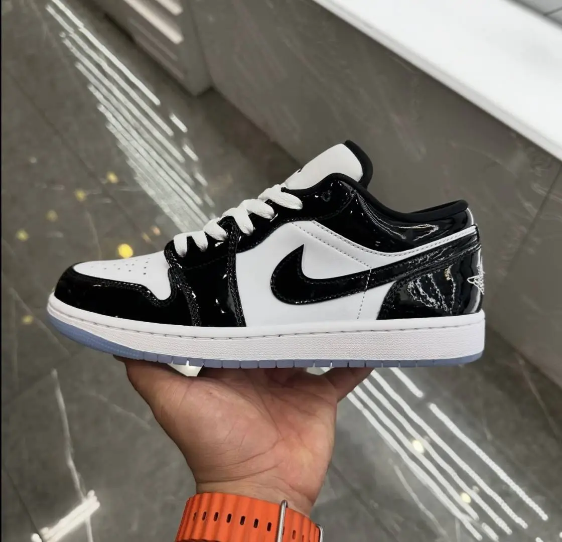 Nike AIR JORDAN 1 LOW SE CONCORD - Image 3