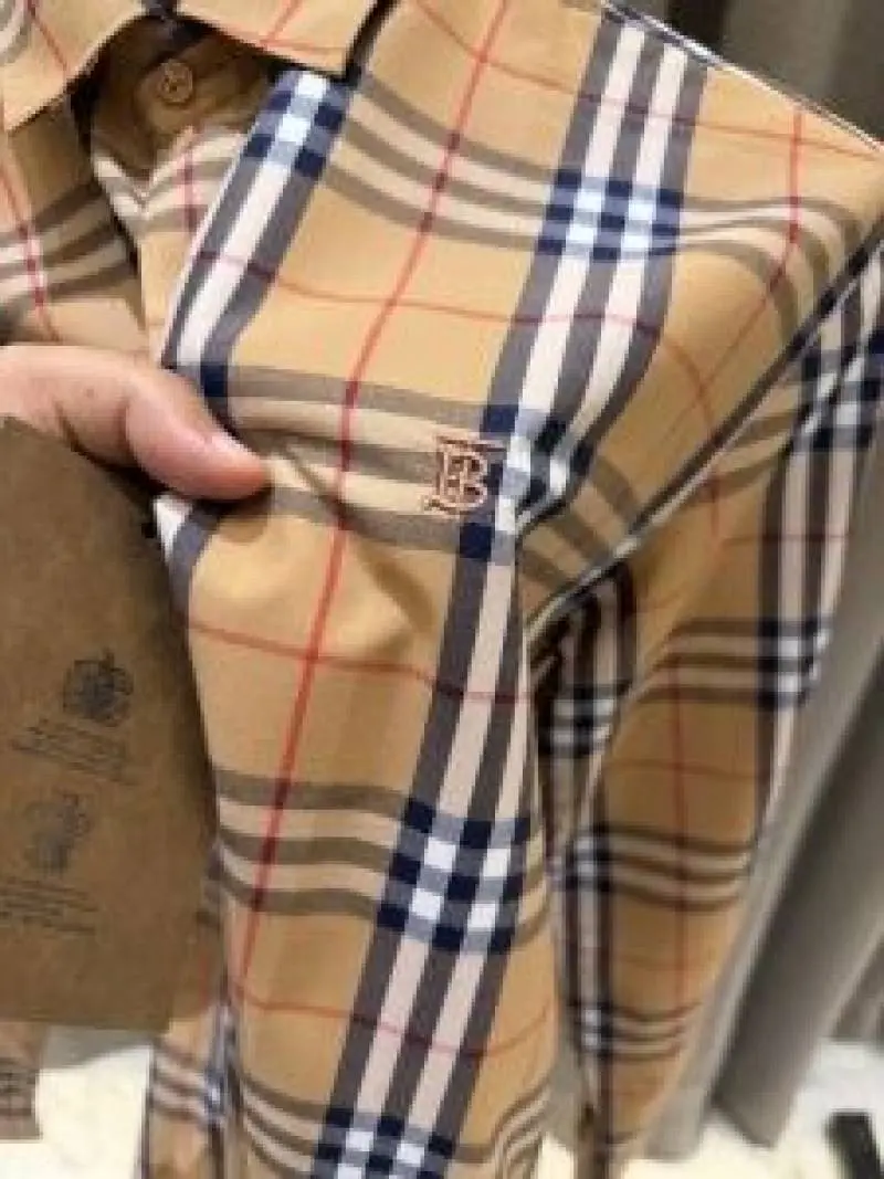 Burberry Checks Premium Shirt - Image 4