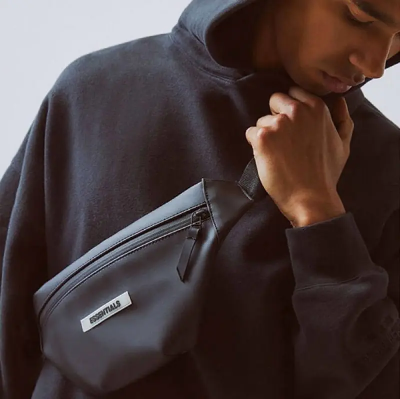 Essential Fear Of God Waist Bag With DustCover - Image 2