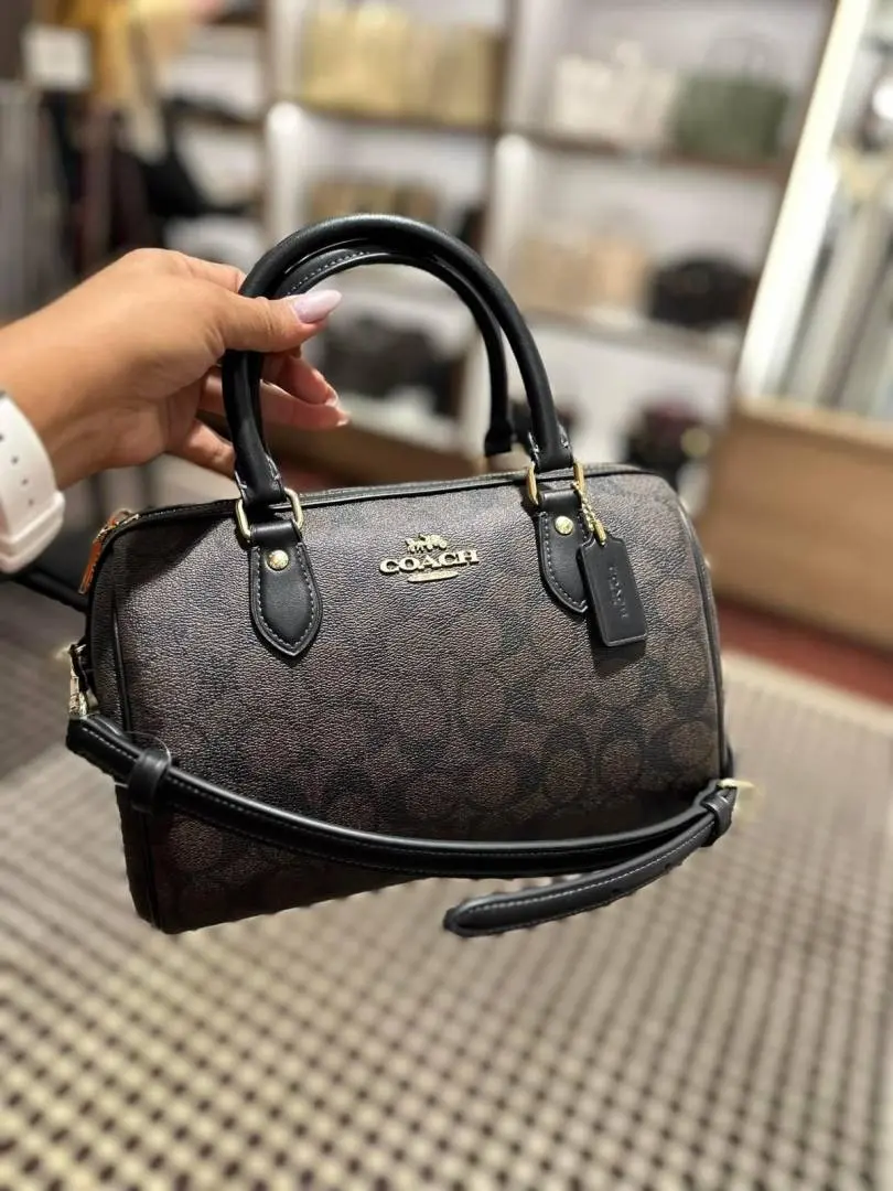 Coach Rowan Medium SatchelBag With OriginalDustCover - Image 3