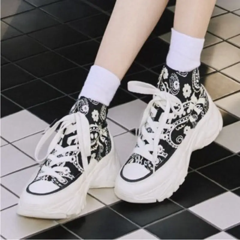MLB CHUNKY HIGH PAISLEY BLACK - Image 2