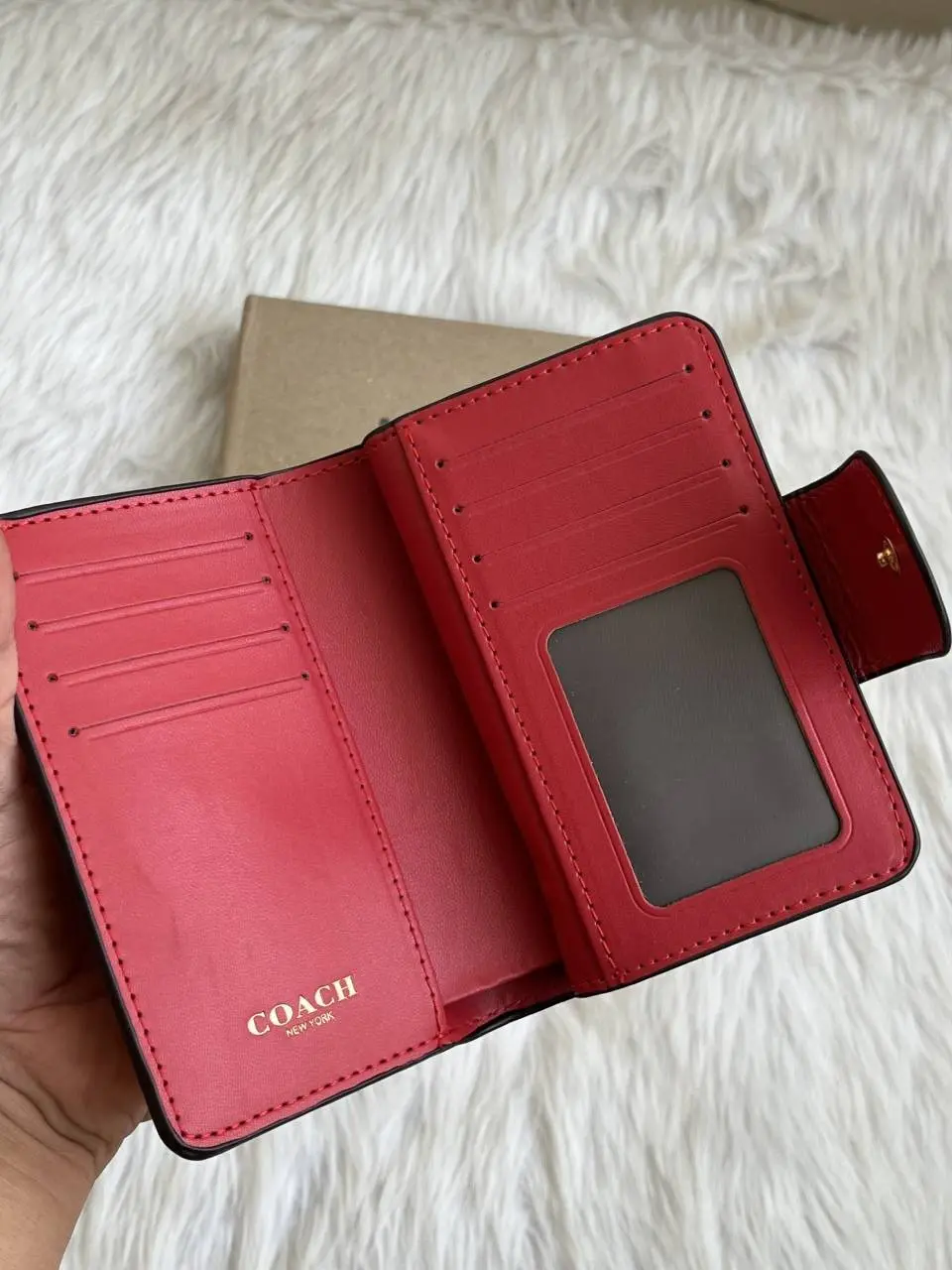 Coach 608 Pink Small Flap Wallet With OriginalBox DustCover Premium - Image 4