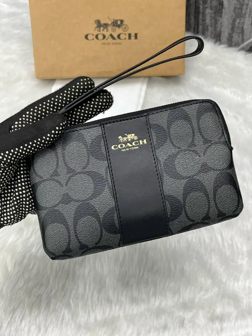 Coach W1 Corner Zip Wristlet Signature With OriginalBox DustCover - Image 3