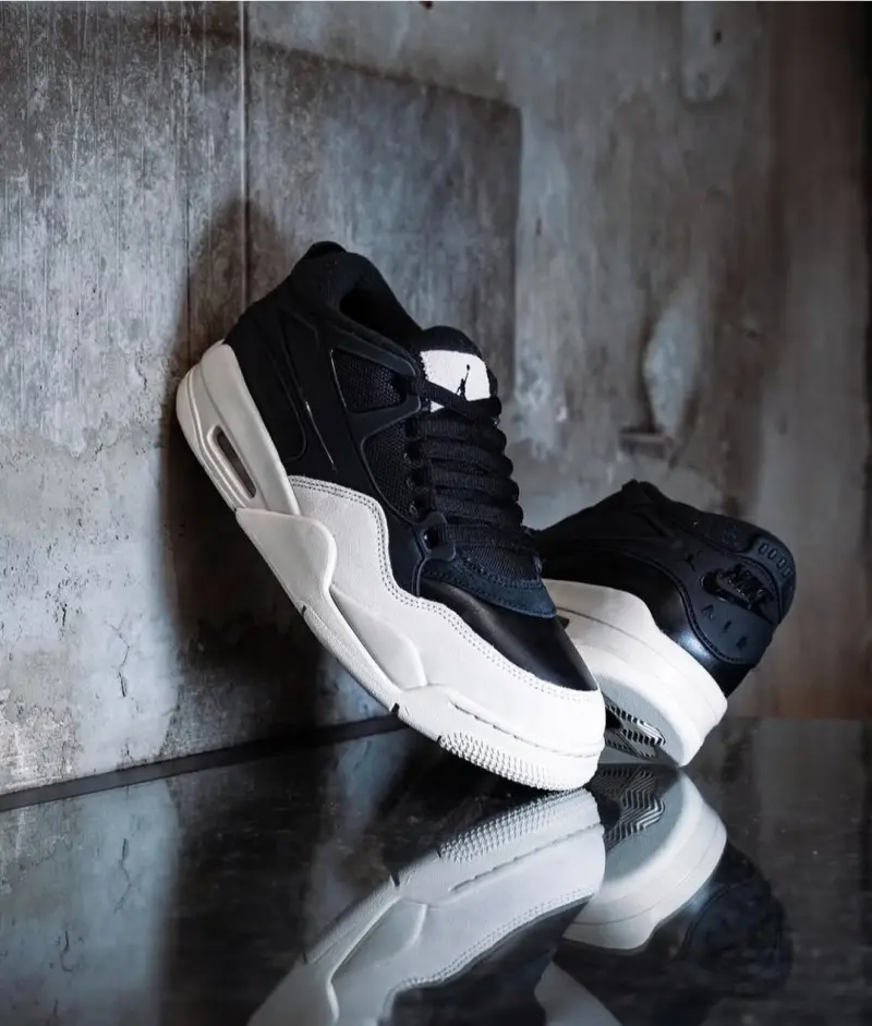 Air Jordan 4 RM Light Bone - Image 3